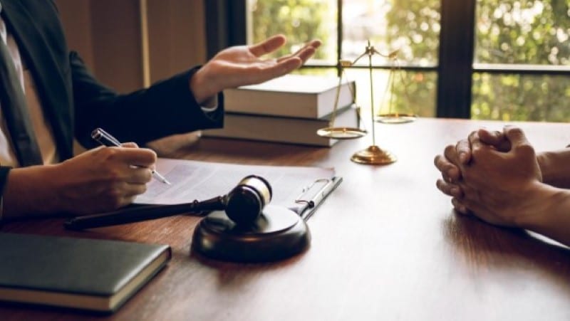 אי התייצבות לצו 8