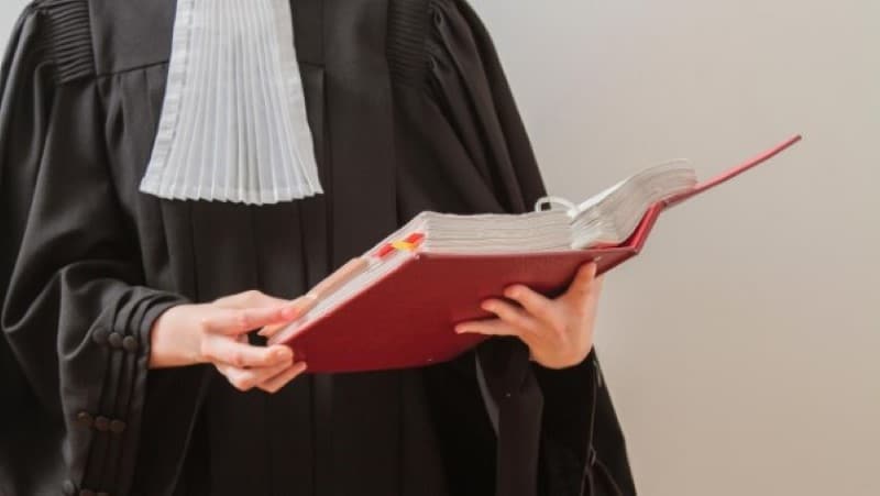 השתמטות מצהל